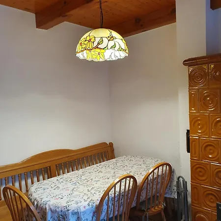 Apartment Bacshegyi Vendeghaz 1 Kaptalantoti